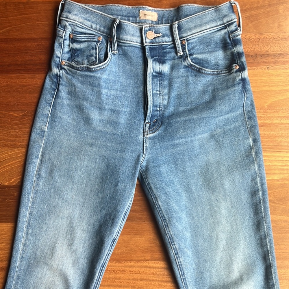 MOTHER The Tripper Ankle Fray Jeans Size 28, EUC - Picture 2 of 8